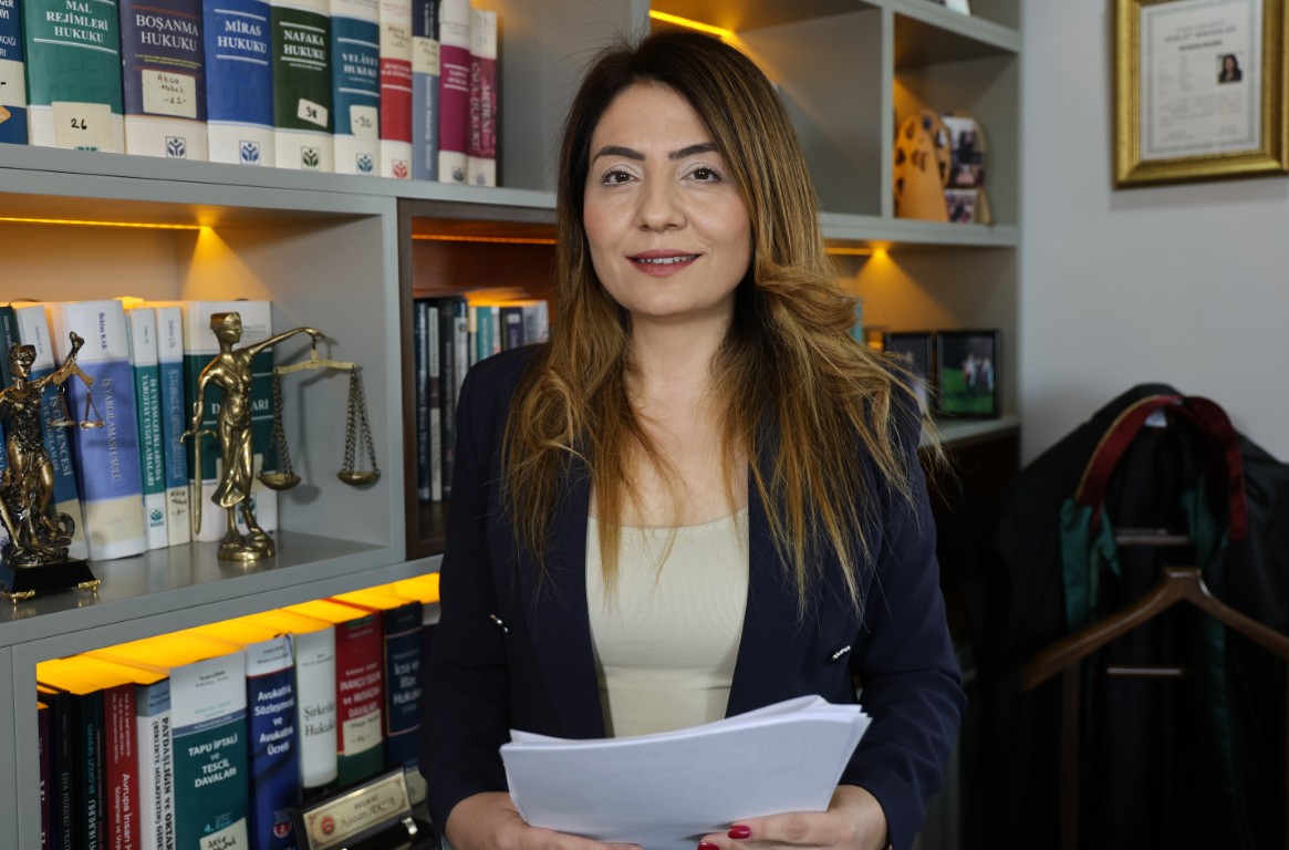 Avukat Kiz Babasinin Cezasini Iptal Ettirdi Mahkemeden Emsal Karar Cikti Her Polis Cez (3) (Orta)