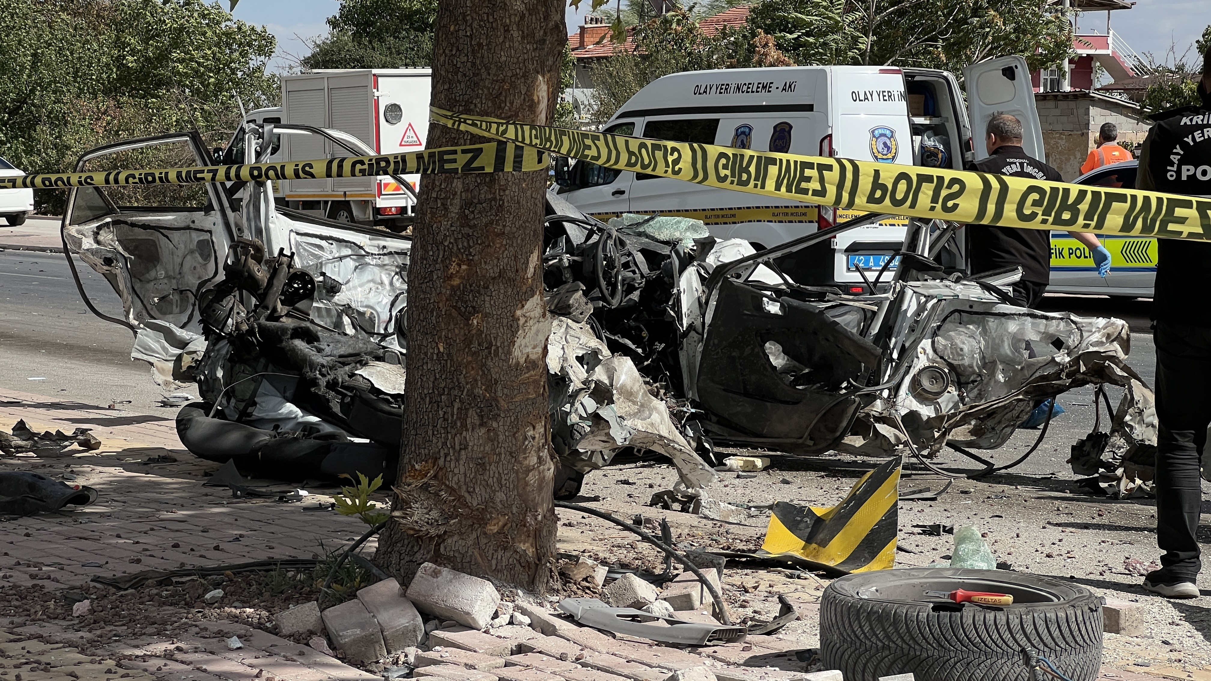 Bir Anlik Dalginlik Geri Donulmez Aci Mevlut Ogretmen Kirmizi Isikta Beklerken Can Verdi (4)