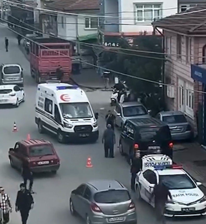 Bir Anlık Hata Hayatını Söndürdü! Yaşlı Sürücü Feci Kazada Can Verdi (2)