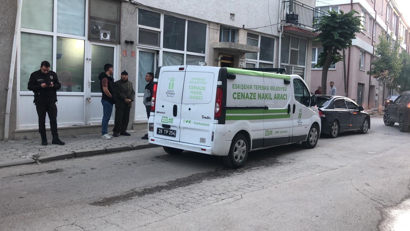 Bir Süredir Haber Alınamıyordu 72 Yaşındaki Bekçi, Boş Dükkanda Ölü Bulundu (4)