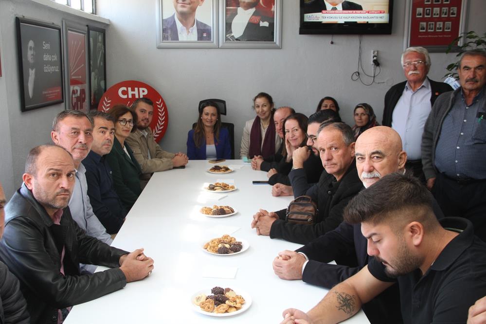 Chp Manisa Il Baskani Ozalperden Kula Ilce Ziyareti (4)