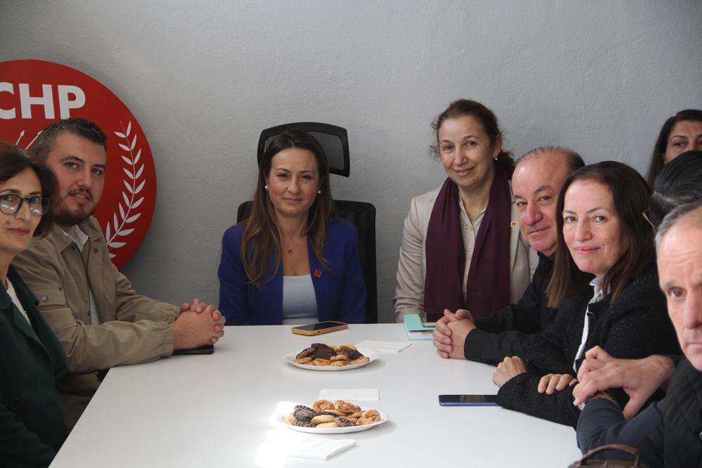 Chp Manisa Il Baskani Ozalperden Kula Ilce Ziyareti (5)