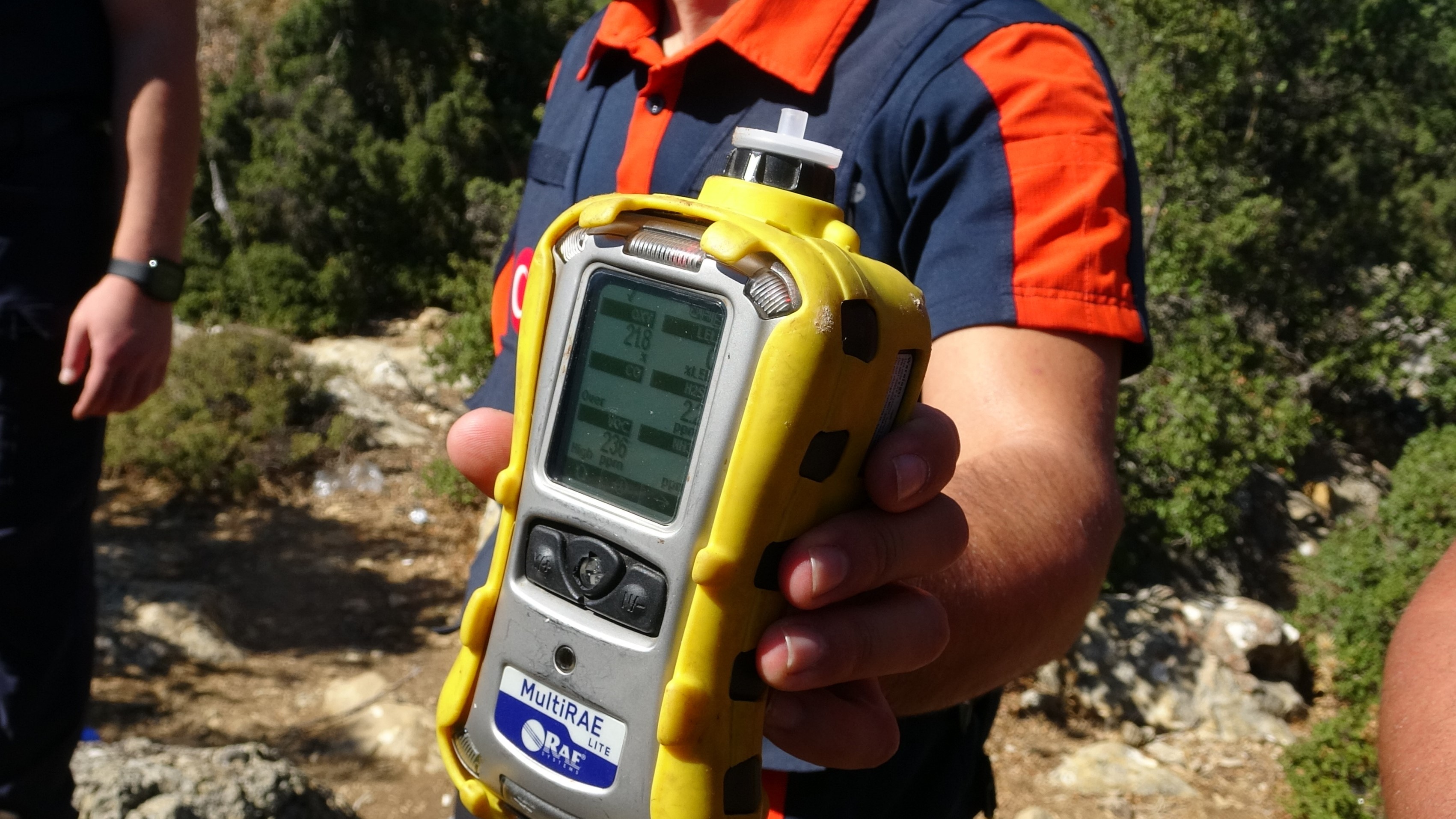 Define Ararken Ölüm Kuyusuna Girdiler Gazdan Zehirlenen 3 Kişiden 1’I Kurtarılamadı (2)