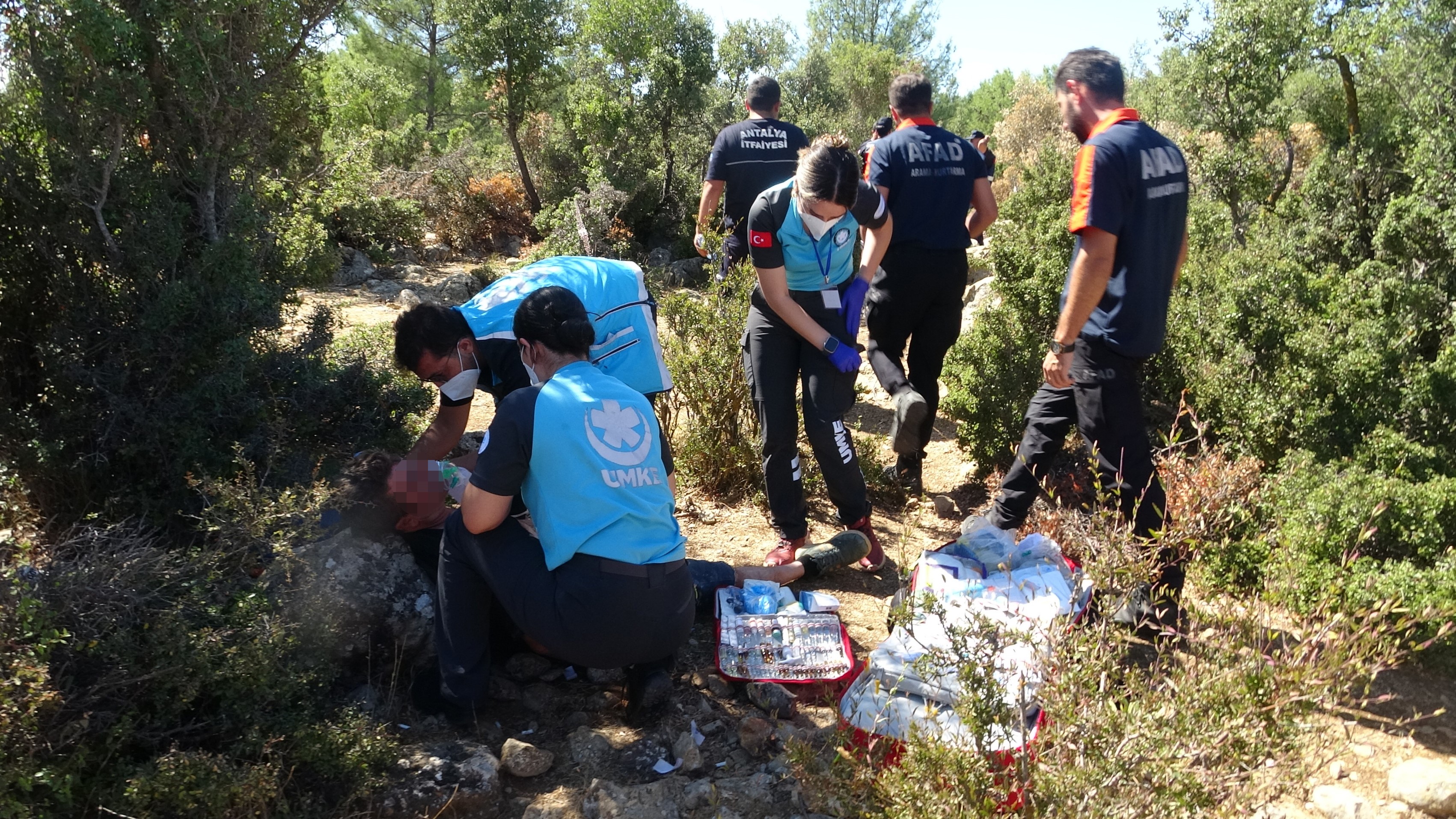 Define Ararken Ölüm Kuyusuna Girdiler Gazdan Zehirlenen 3 Kişiden 1’I Kurtarılamadı (5)