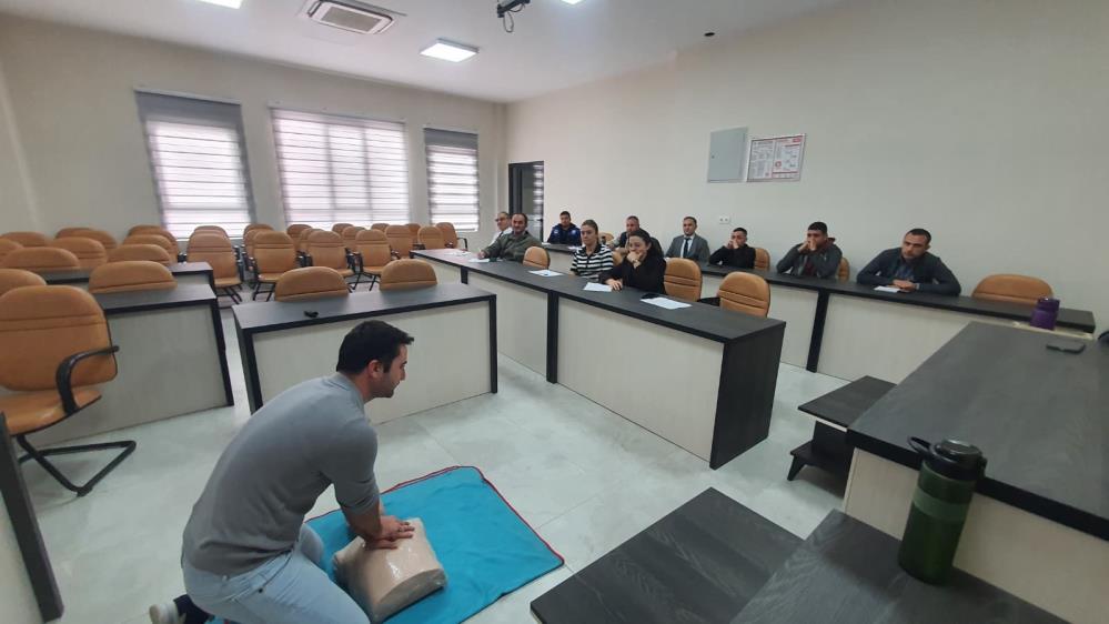 Demirci Belediyesi Personeline Hayat Kurtaran Egitim (2)