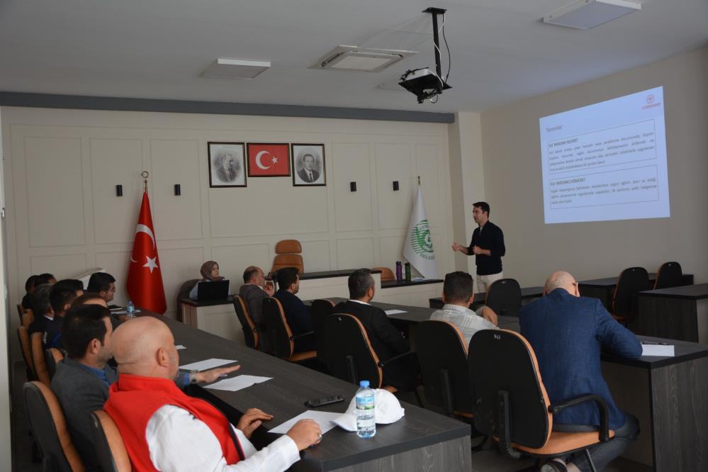 Demirci Belediyesi Personeline Hayat Kurtaran Egitim (5)