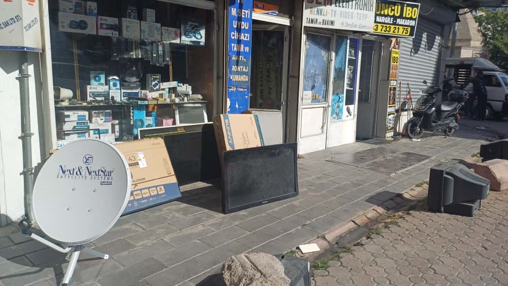 Dijitallesme Anteni Bitiremedi 51 Yillik Usta Internet Hizli Olmazsa Canak Anten Devam (1)