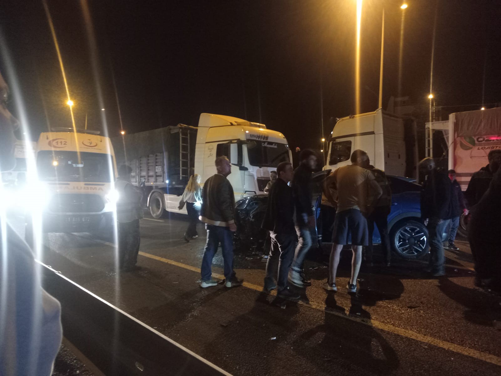 Direksiyon Başında Dehşeti Yaşadı! Kalp Krizi Geçiren Sürücü 3 Araca Çarptı, Hayatını Kaybetti (3)