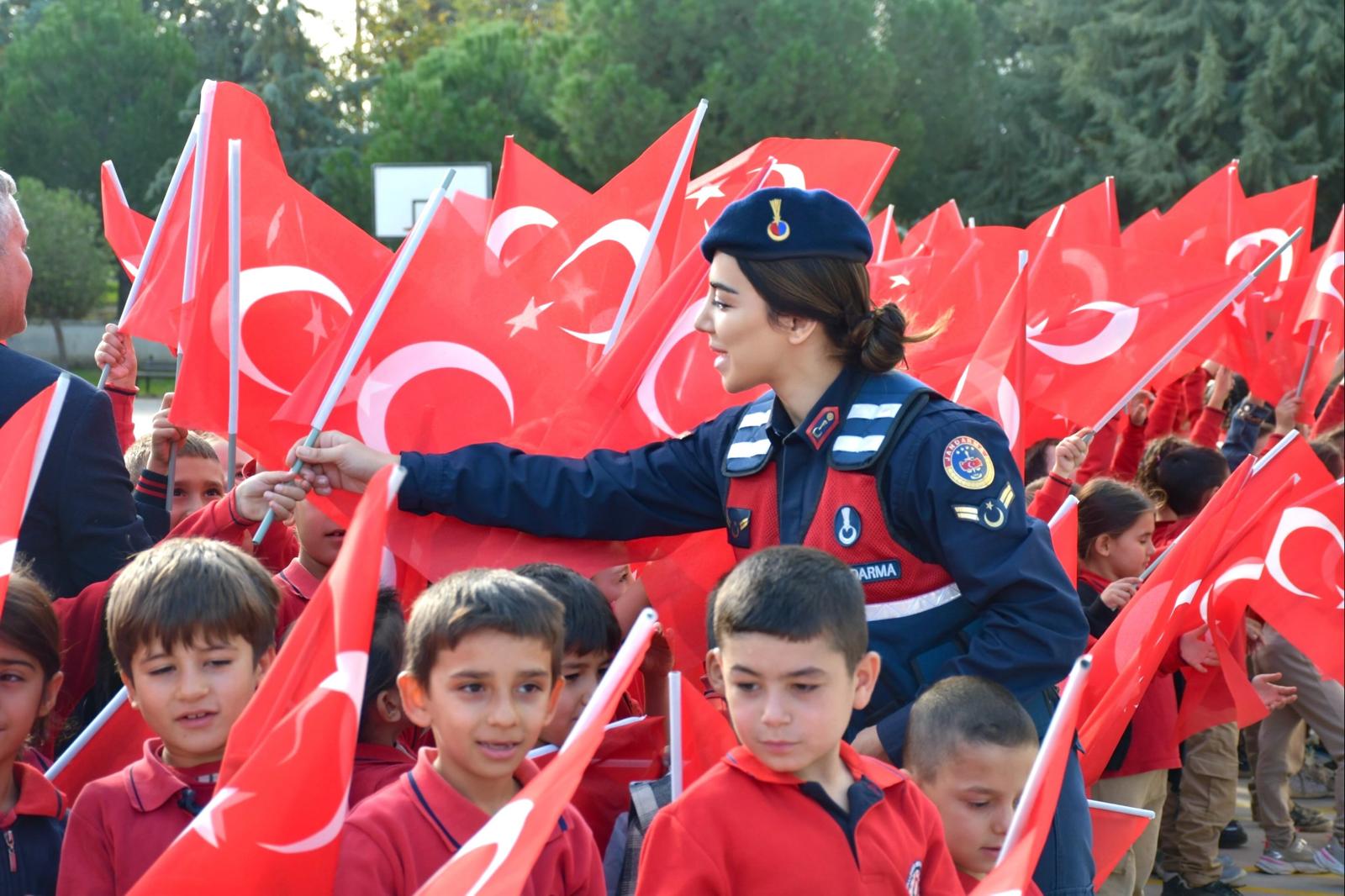 Ea697440 Bea6 412F A1B0 Fe48Ca539166