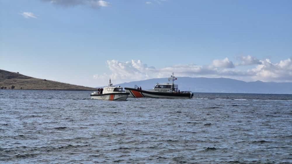 Ege Denizi’nde Can Pazarı! Göçmen Teknesi Battı, 1’I Çocuk 7 Kişi Boğularak Can Verdi (2)