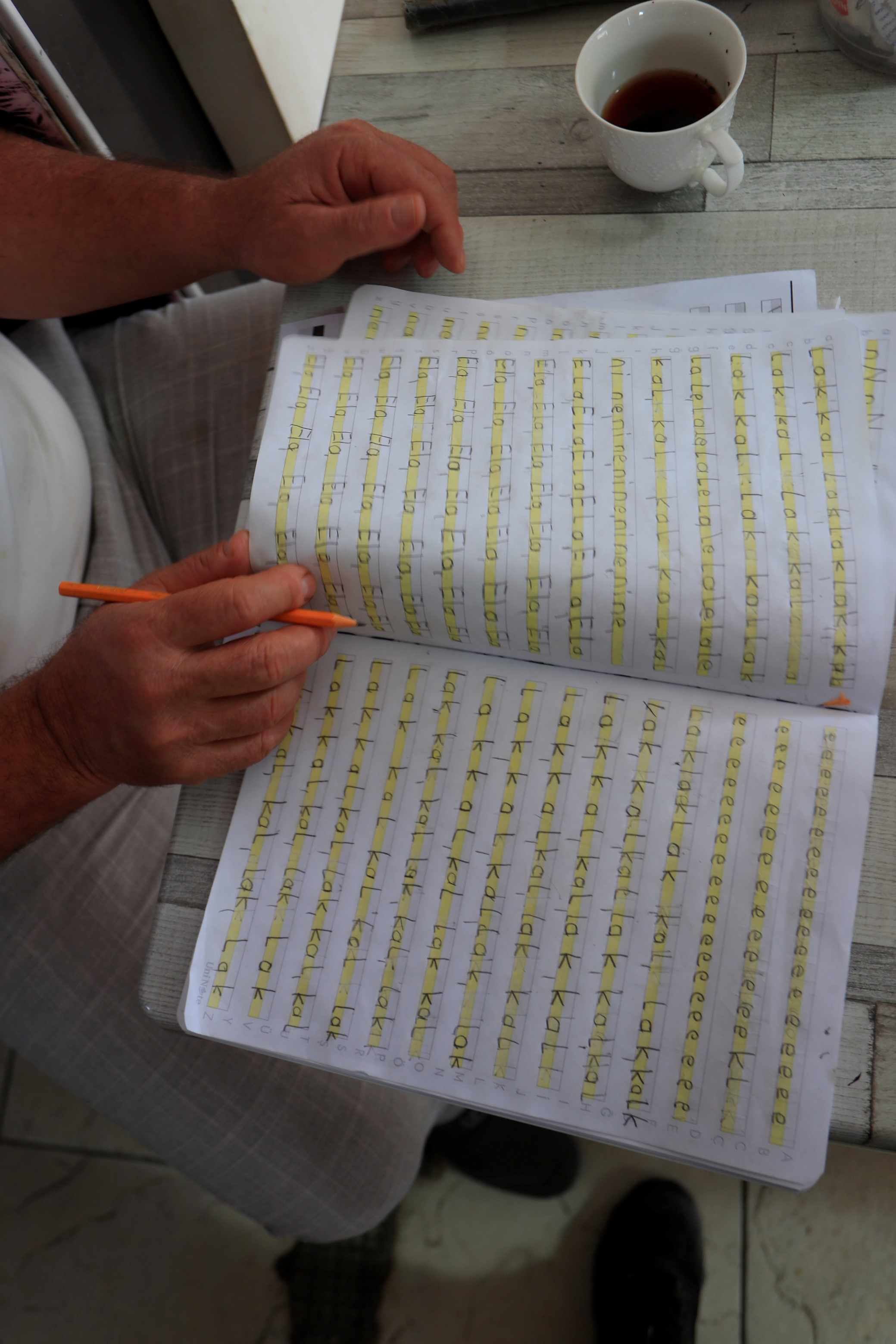 Ehliyet Hayaliyle Başladı, Muhtar Olmayı Hedefliyor! (2)