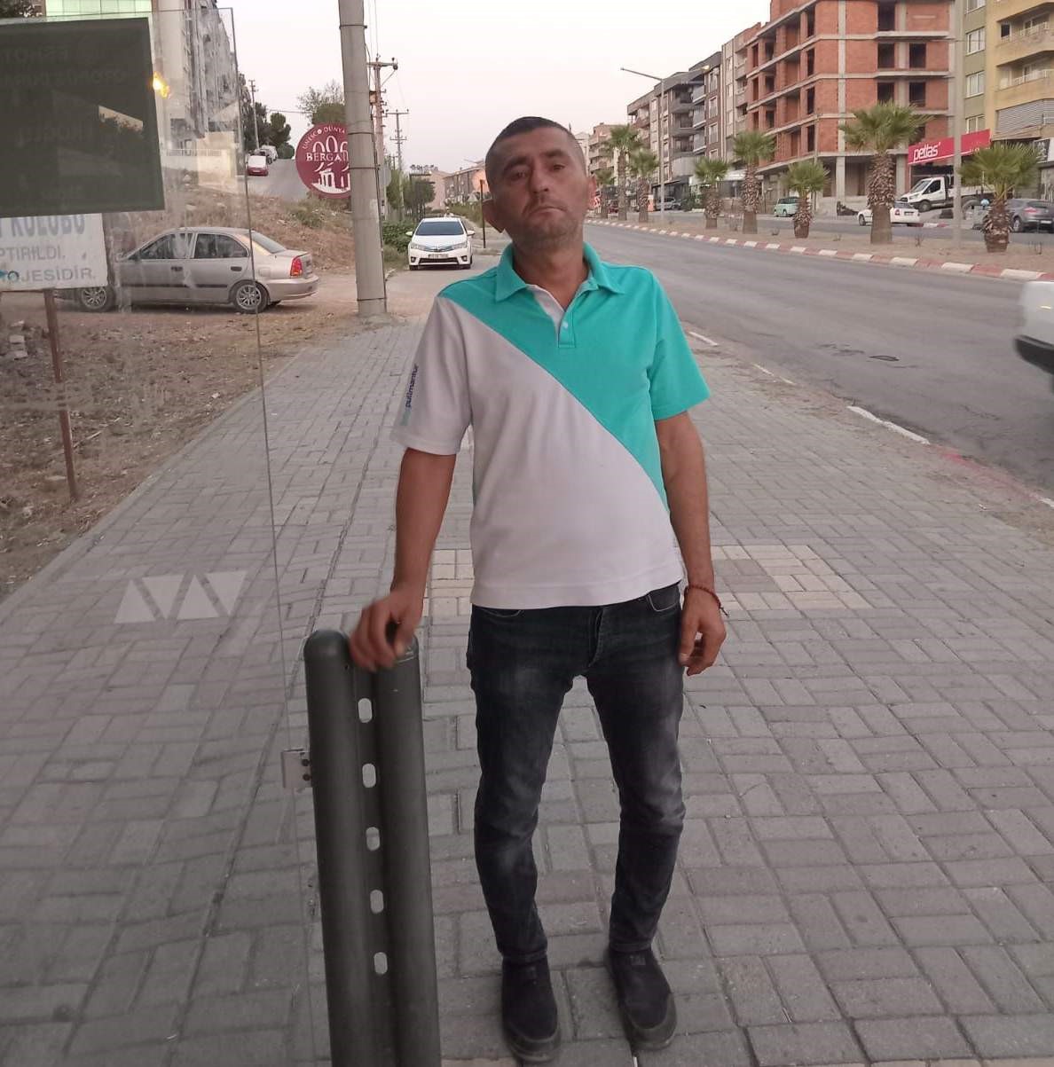 Ekmek Parasi Ugruna Cikti O Gemiye 45 Yasindaki Isci Feci Sekilde Can Verdi (3)