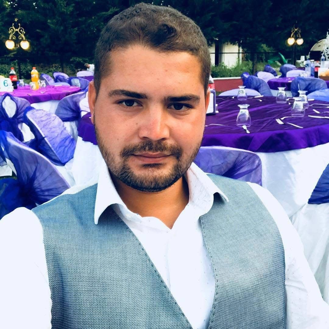 Evliliğinin 2. Yılını Bile Göremedi… Aracında Ölü Bulundu-1