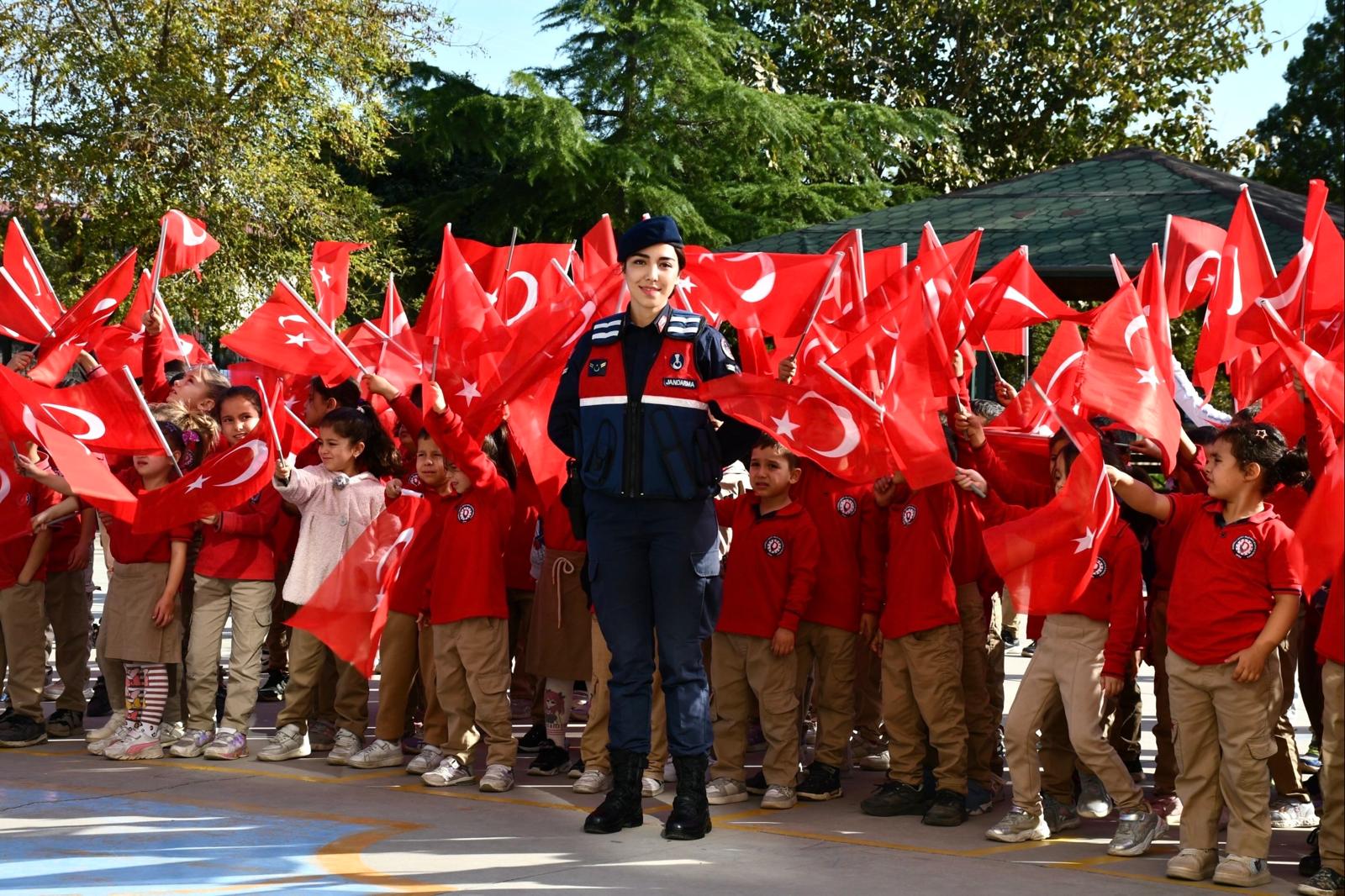 F821Ed6C 10B6 4Ca5 Acdc E71A03D5D008