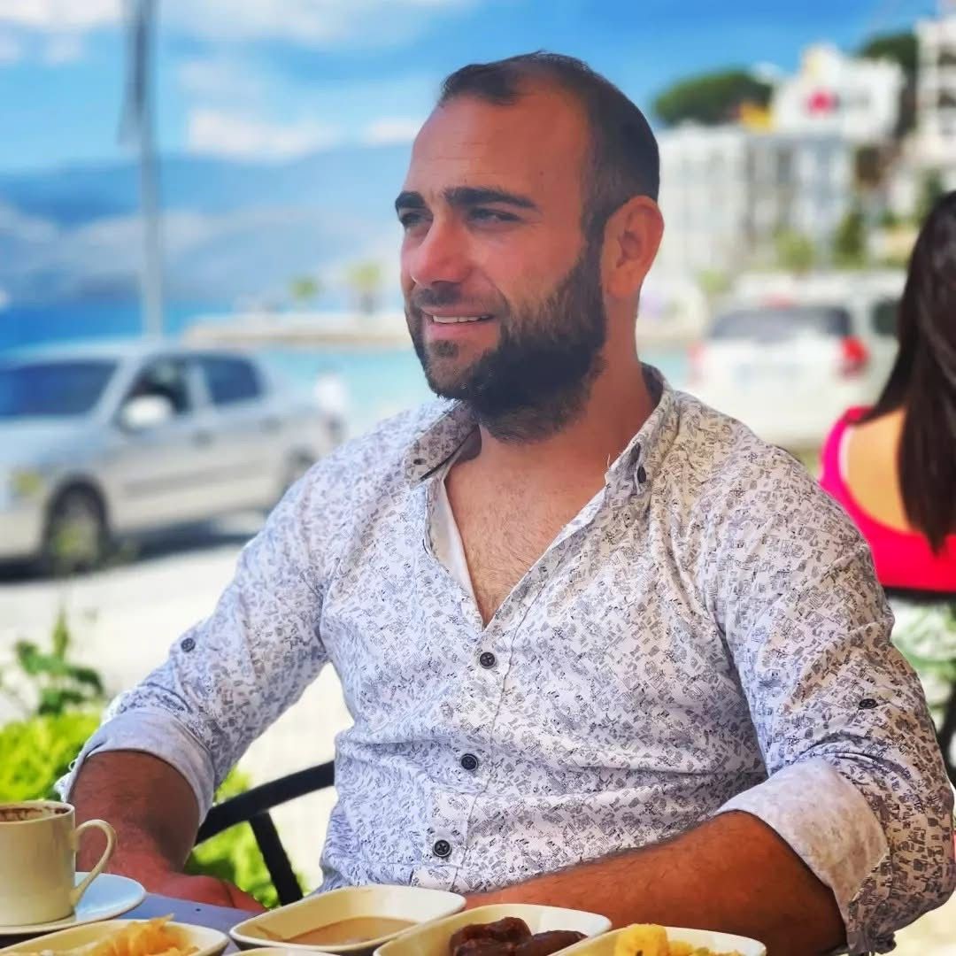 Fabrika Bahçesinde Silahlı Dehşet Husumetli Olduğu Iki Kişiyi Öldürdü (6)