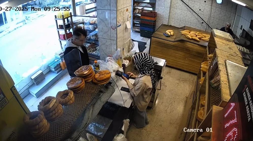 Firindan 800 Liralik Urun Alip Bakiye Yok Diyerek Kayiplara Karisti O Anlar Guvenlik K (3)