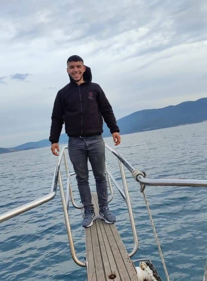 Gençlerin Gece Yolu Ölümle Bitti 18 Yaşındaki Iki Arkadaş Dereye Uçan Otomobilde Can Verdi (2)