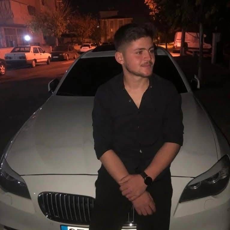 Gençlerin Gece Yolu Ölümle Bitti 18 Yaşındaki Iki Arkadaş Dereye Uçan Otomobilde Can Verdi (3)