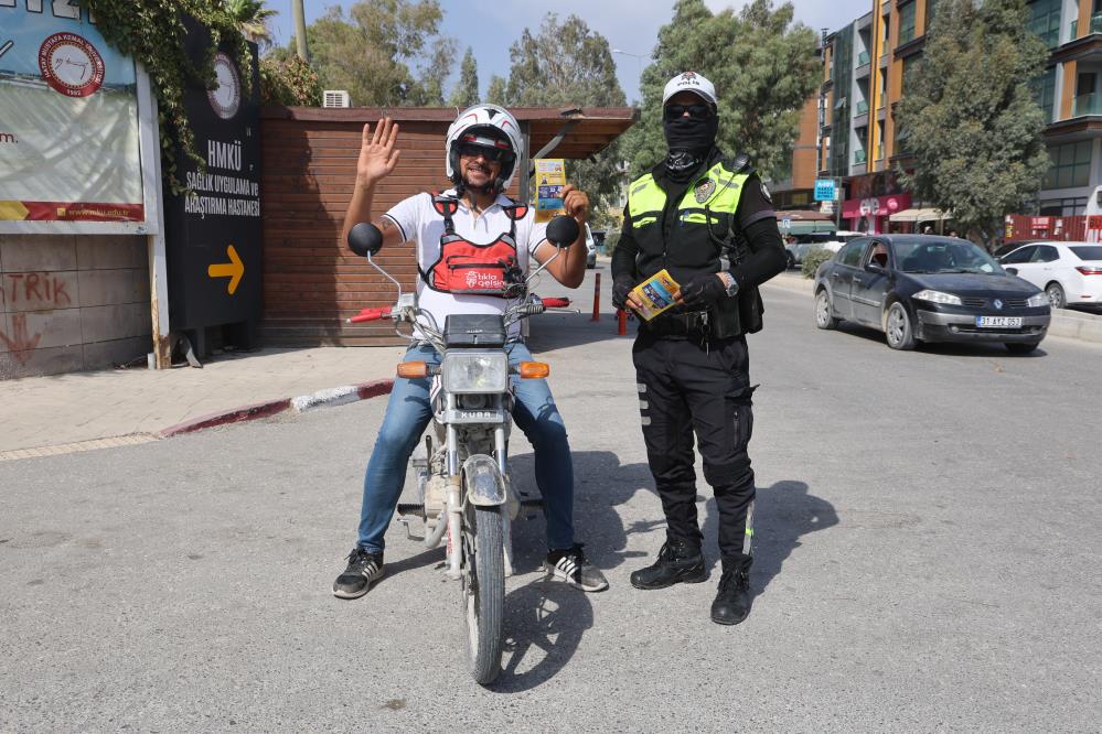 Hatayda Motosiklet Suruculerine Kask Denetimi (4)