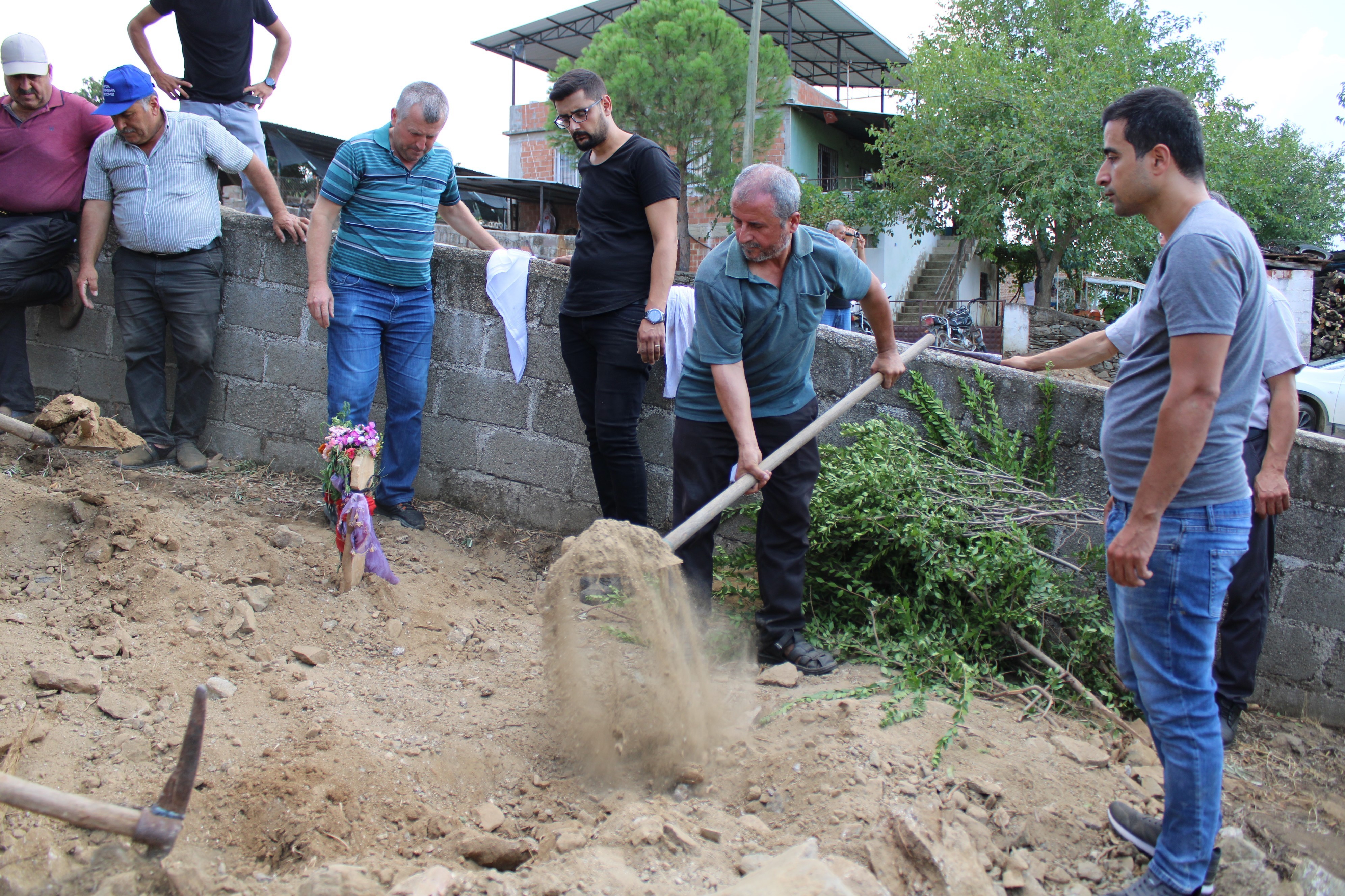 Henüz Gelin Kınası Bile Çıkmamıştı 2 Aylık Eşini Öldüren Koca Tahliye Edildi (3)