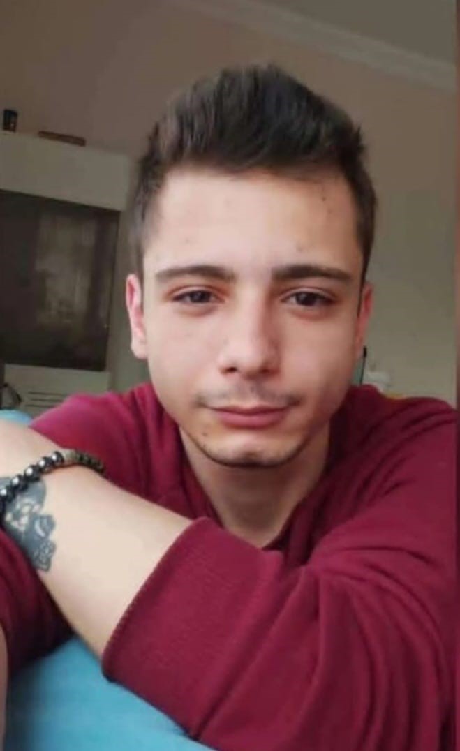 İki Haftadır Yaşam Savaşı Veriyordu… Ağır Yaralanan Gençten Acı Haber (2)