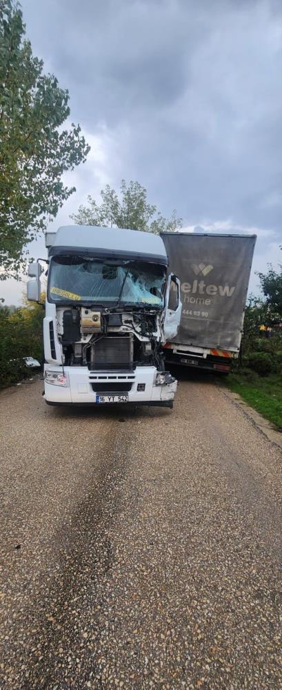 İnegöl Tir Kaza (2)