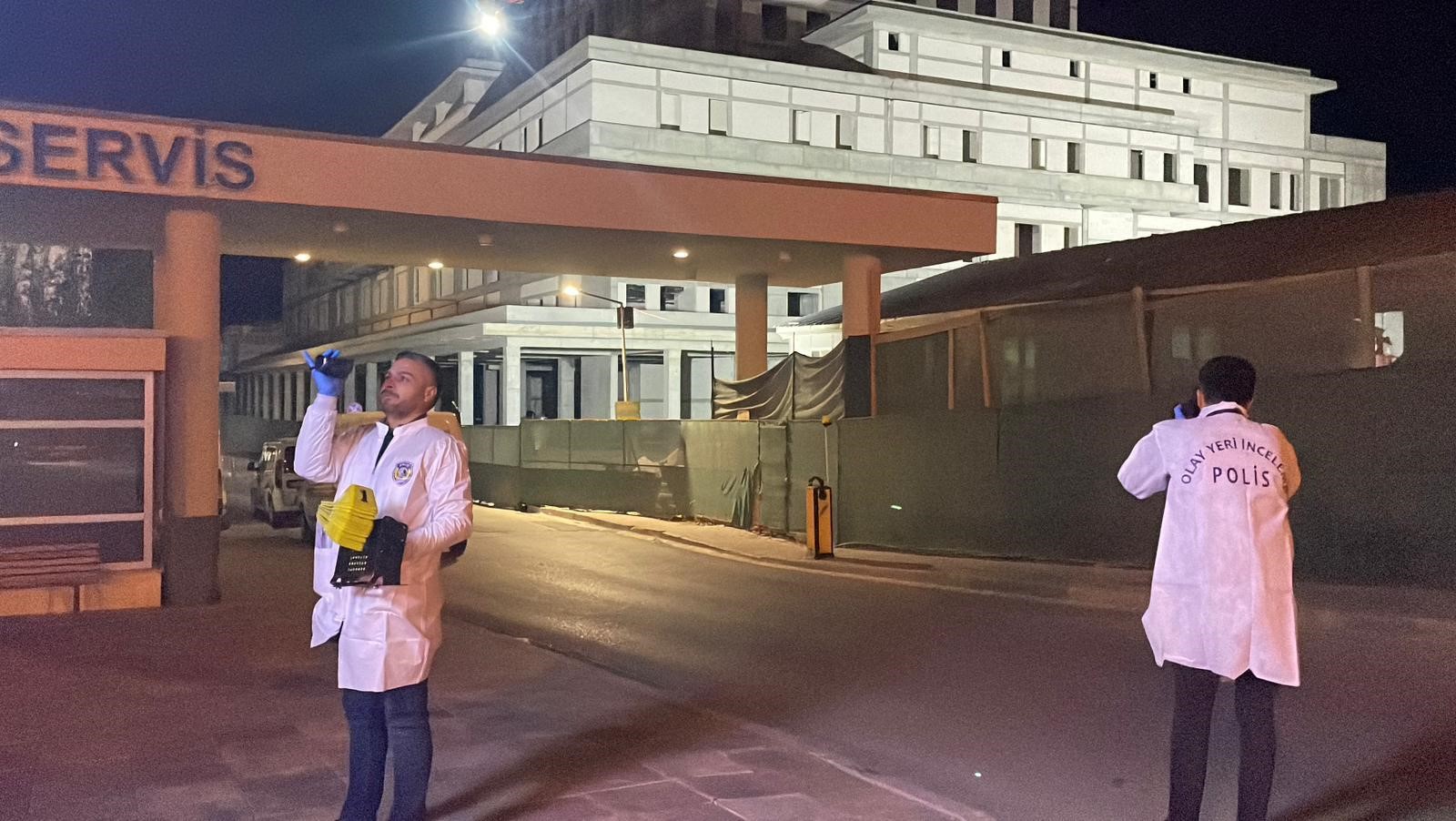 İnşaatta Ses Tartışması Faciaya Dönüştü 1’I Ağır, 4 Yaralı (4)