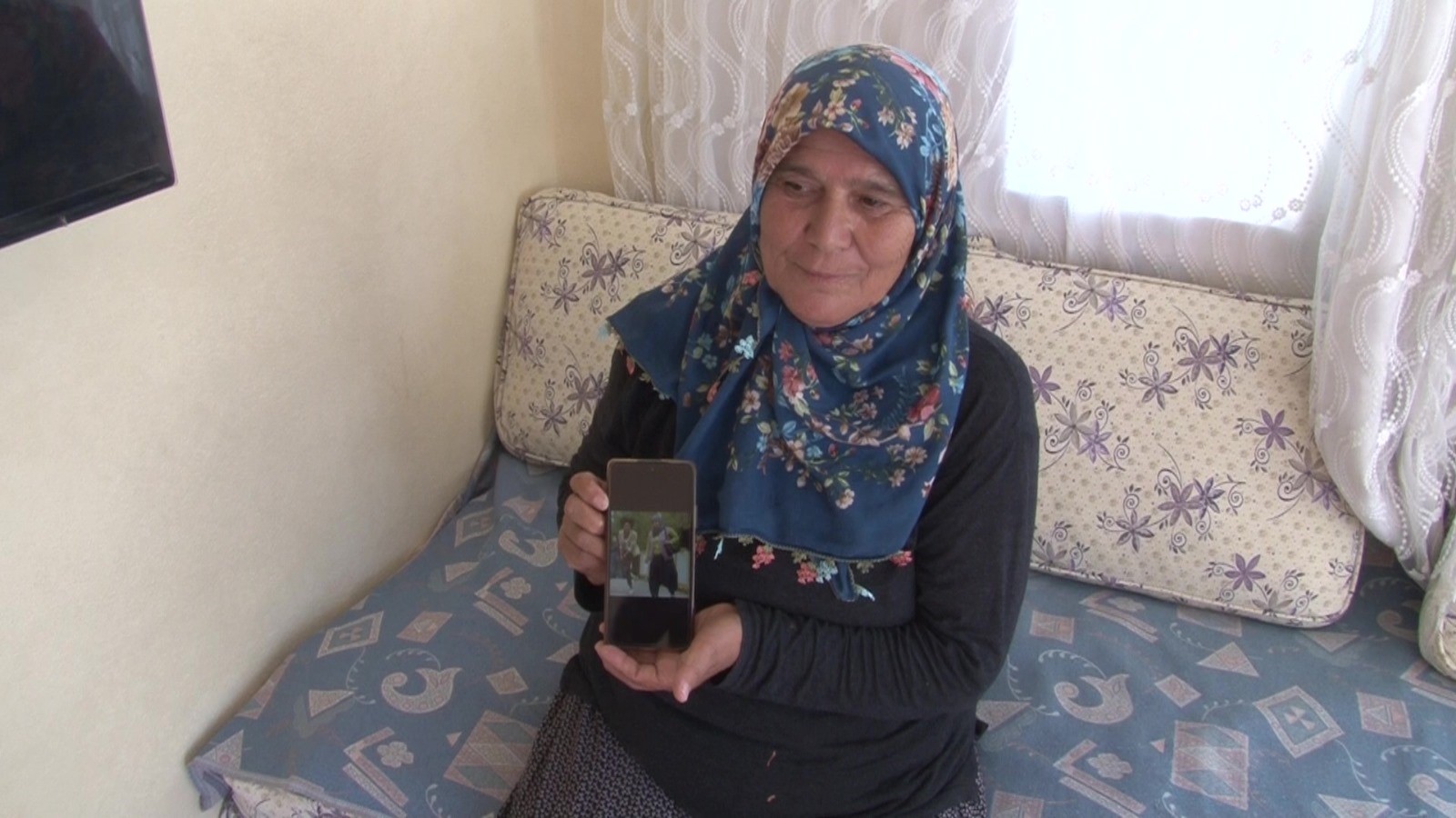 James Bond Skyfall Hatice Teyze Kasim Gulek Koprusu Yikiliyor (2)