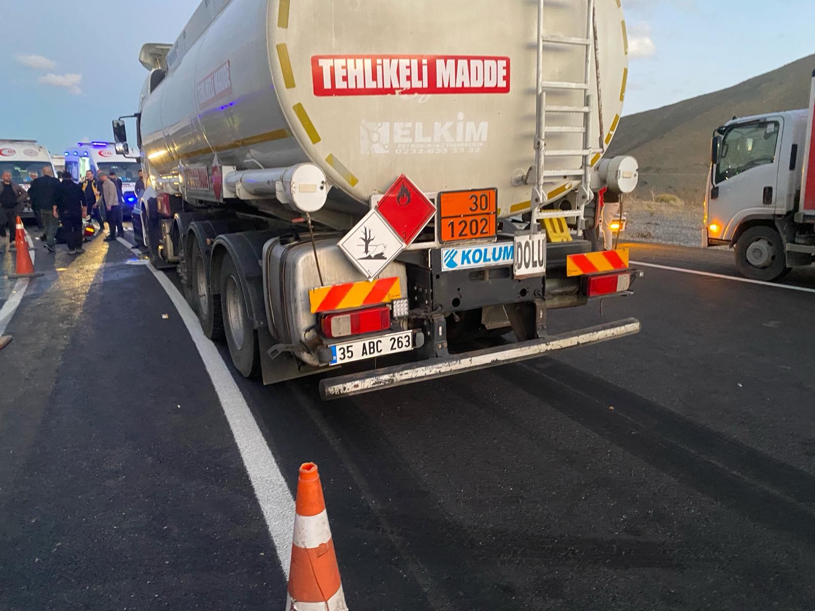 Katliam Gibi Kaza! Aynı Aileden 3 Kişi Hayatını Kaybetti (4)