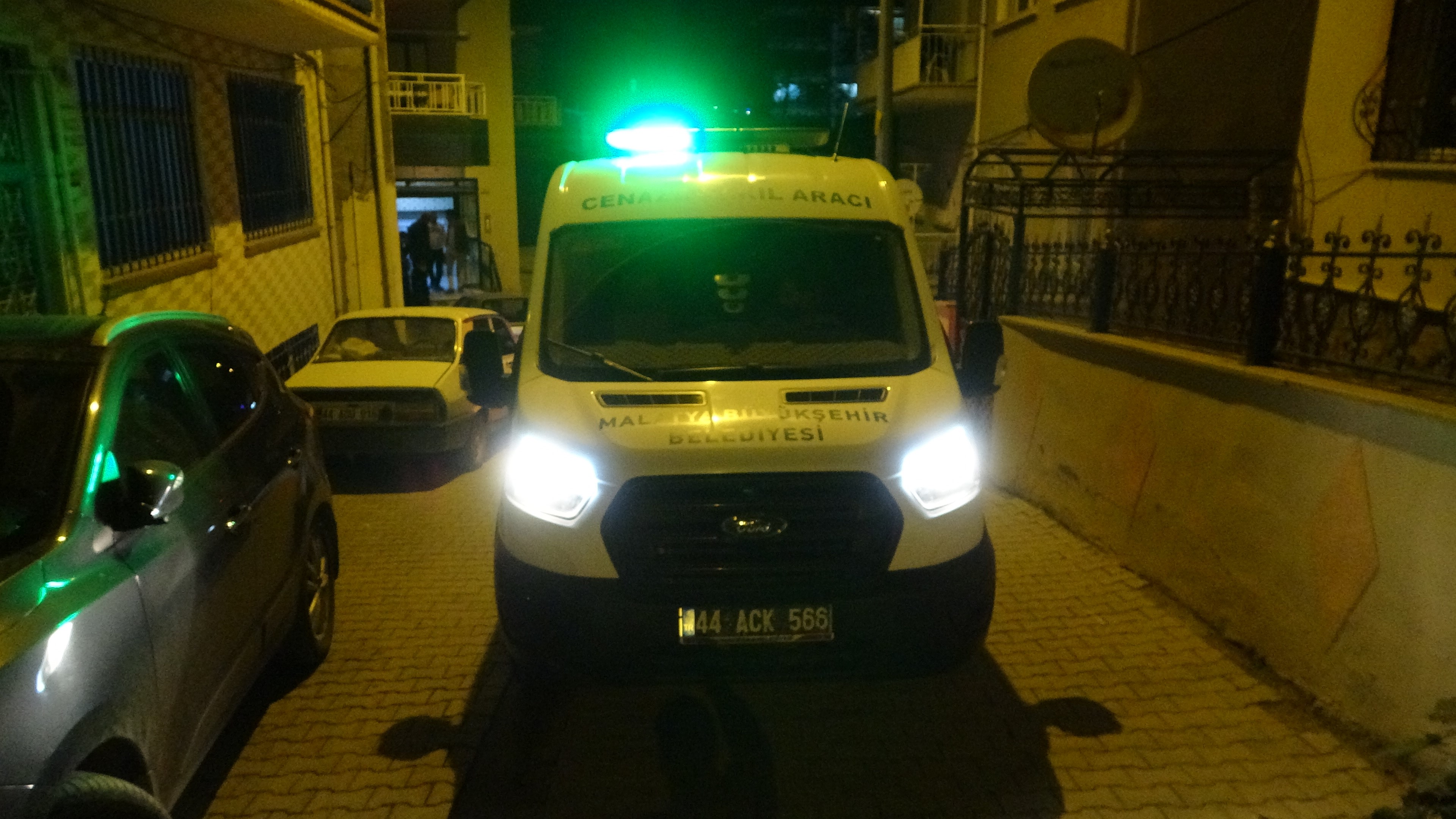 Kimse Fark Etmedi... Yaşlı Adamın Cansız Bedeni Evinde Bulundu (3)