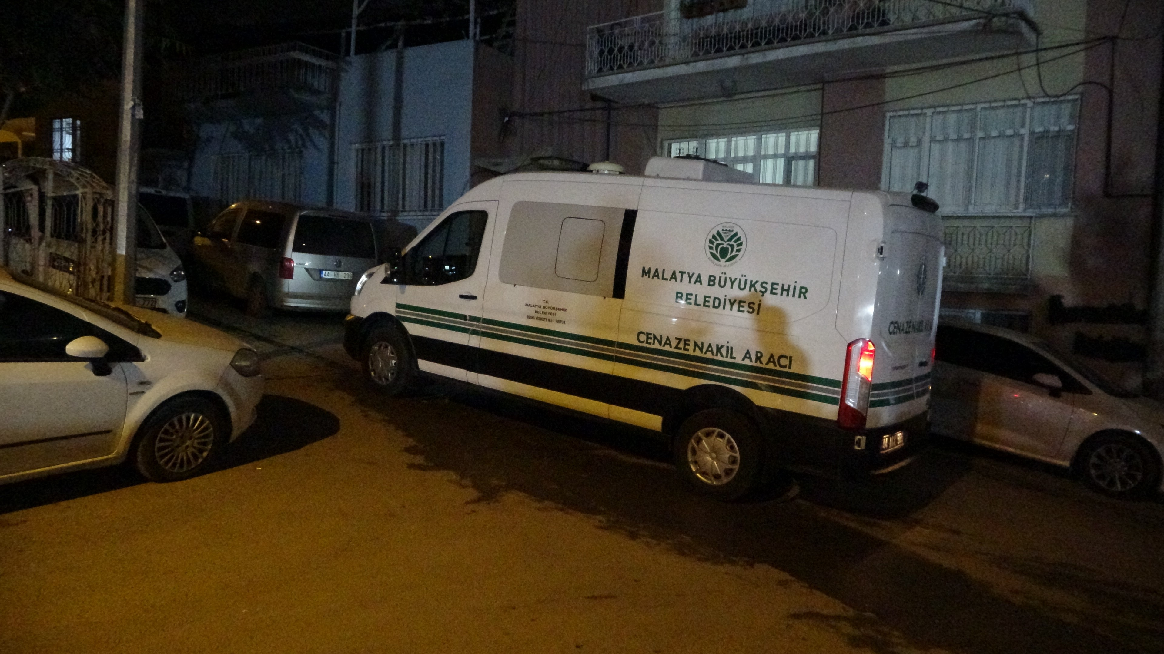 Kimse Fark Etmedi... Yaşlı Adamın Cansız Bedeni Evinde Bulundu (4)