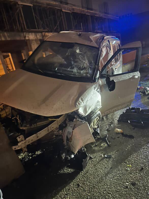 Kontrolden Cikan Arac Yol Kenarina Uctu Kaza Saniye Saniye Kamerada (3)