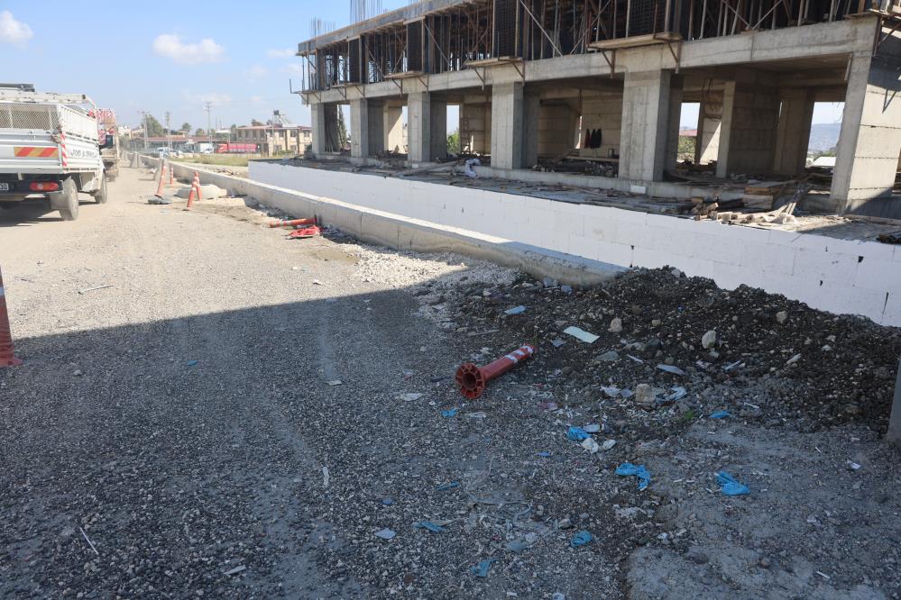 Kontrolden Cikan Arac Yol Kenarina Uctu Kaza Saniye Saniye Kamerada (5)