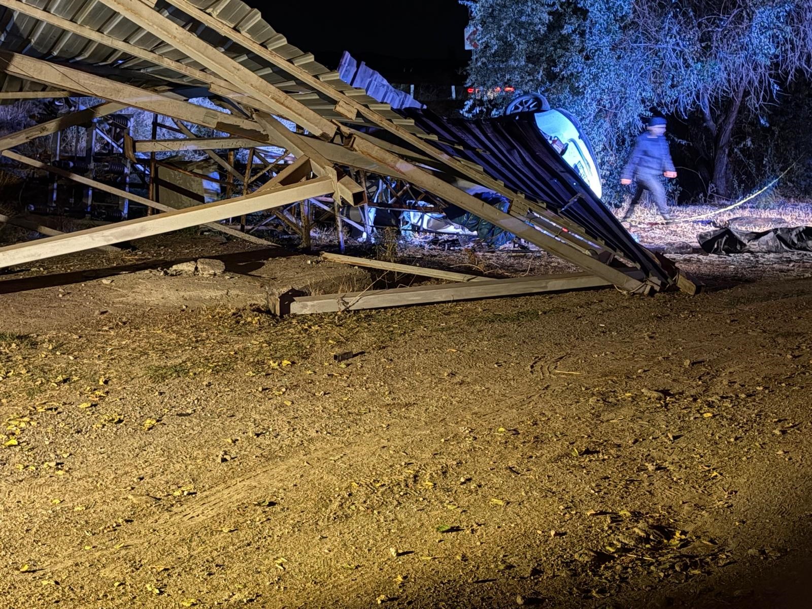 Korkunç Kaza! Takla Atan Otomobil Hurdaya Döndü; 1 Ölü, 2 Yaralı (1)-1
