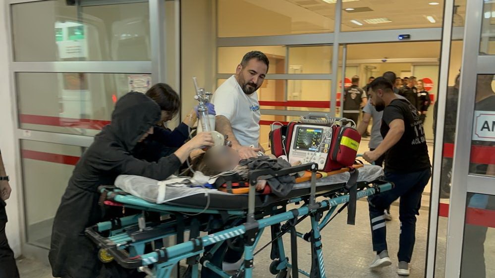 Korkunç Kazada 4 Kişi Yaralanmıştı… 2 Yaşındaki Çocuk Hayatını Kaybetti (2)