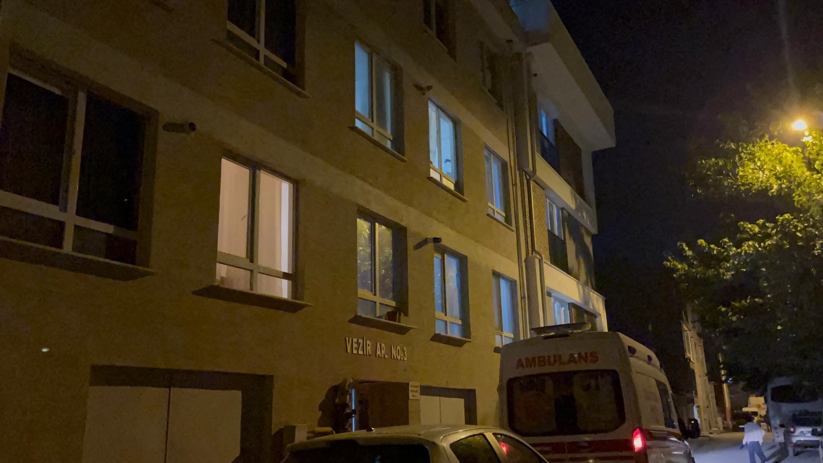 Korkunç Manzara! Kapıyı Çilingir Açtı, Yaşlı Adam Ölü Bulundu (2)