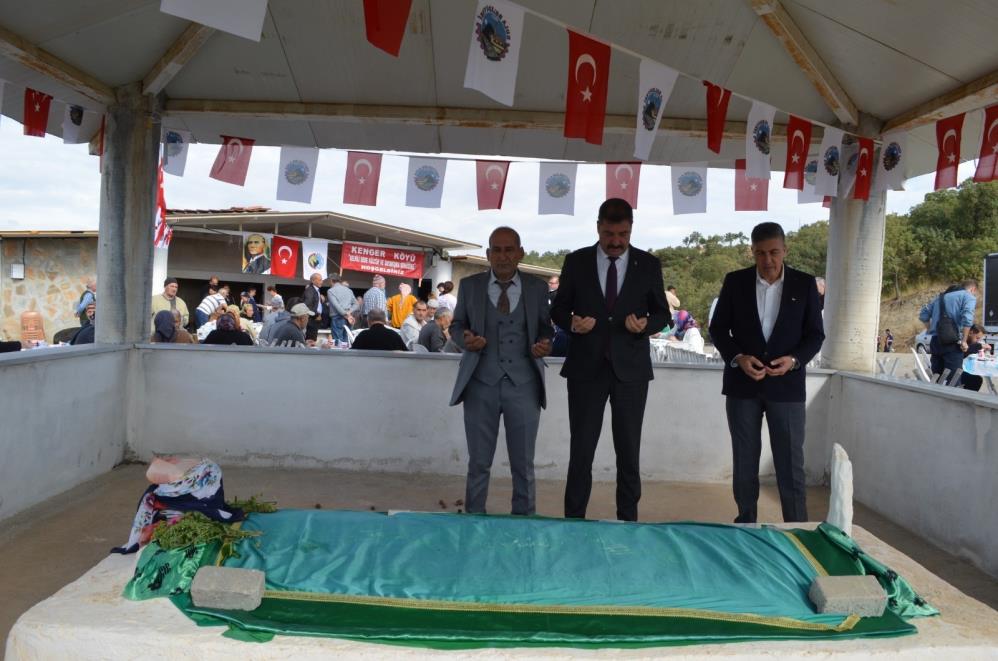 Kulada 27 Geleneksel Selvili Dede Anma Etkinligi Yogun Katilimla Gerceklestirildi (5)