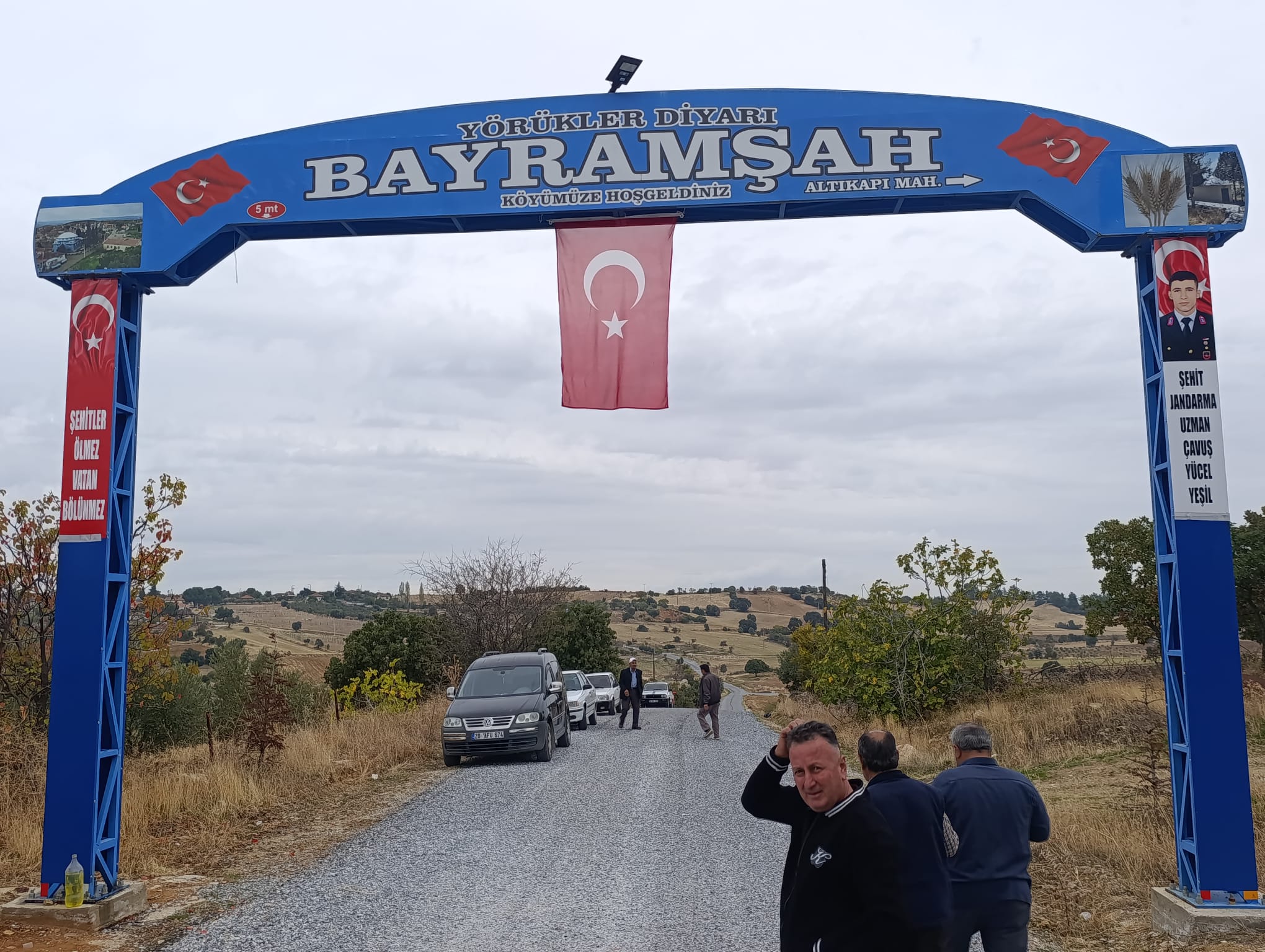 Kulada Duygulandiran Vefa Sehit Yucel Yesilin Anisi Yasatiliyor (9)