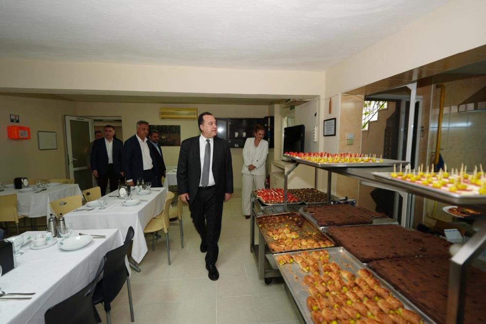 Manisa Kız Yurt (1)