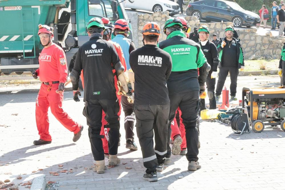 Manisa Merkezli 66 Siddetinde Deprem Afaddan Egeyi Kapsayan Buyuk Tatbikat (9)