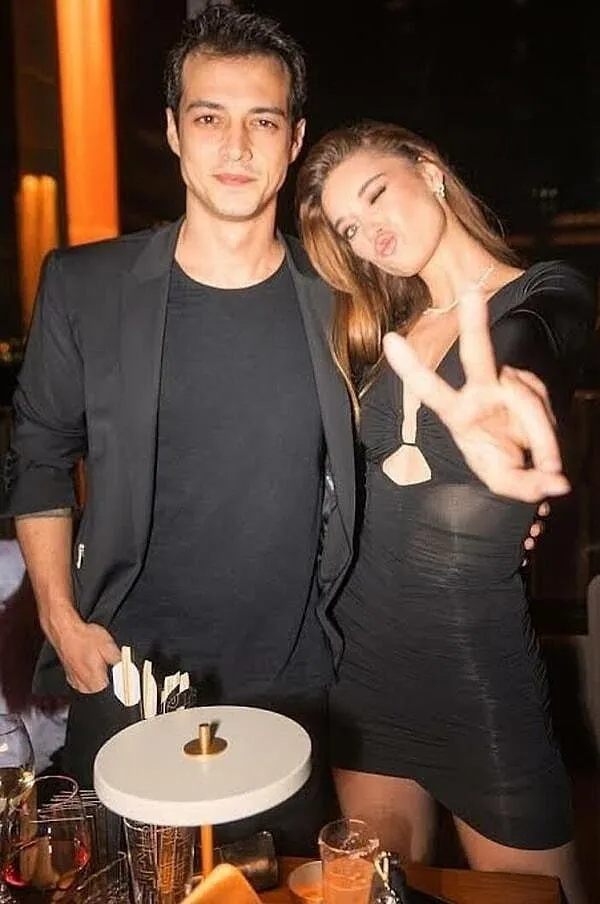 Mert Yazicioglu Afra Saracoglu Ayrilik Nedeni