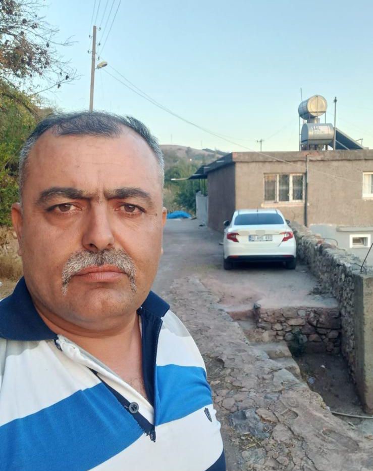 Ölüm Anı Kamerada Motosiklet Minibüse Çarptı, Sürücü Bariyerlere Savruldu (2)