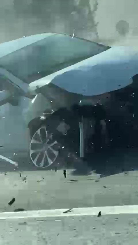 Önüme Geçip Frene Basıyor Dedi, O Anları Kaydetti! Trafik Magandası Içinde Çocukların Olduğu 5 Araca Çarptı (7)