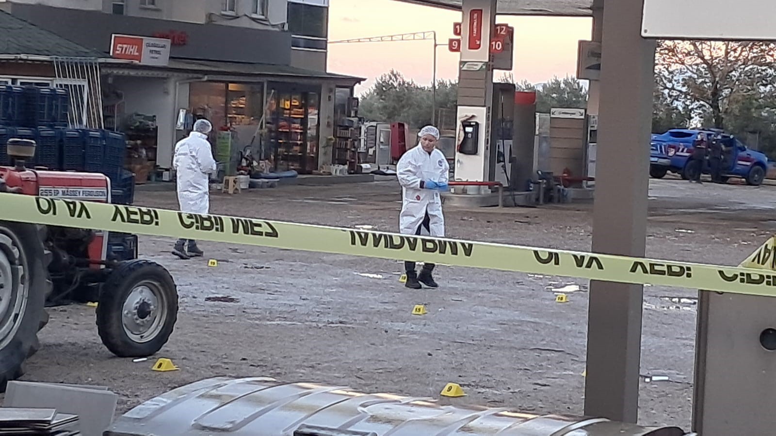 Sabah Saatlerinde Dehşet! Benzinlikte Silahlar Konuştu 1 Kişi Hayatını Kaybetti (4)