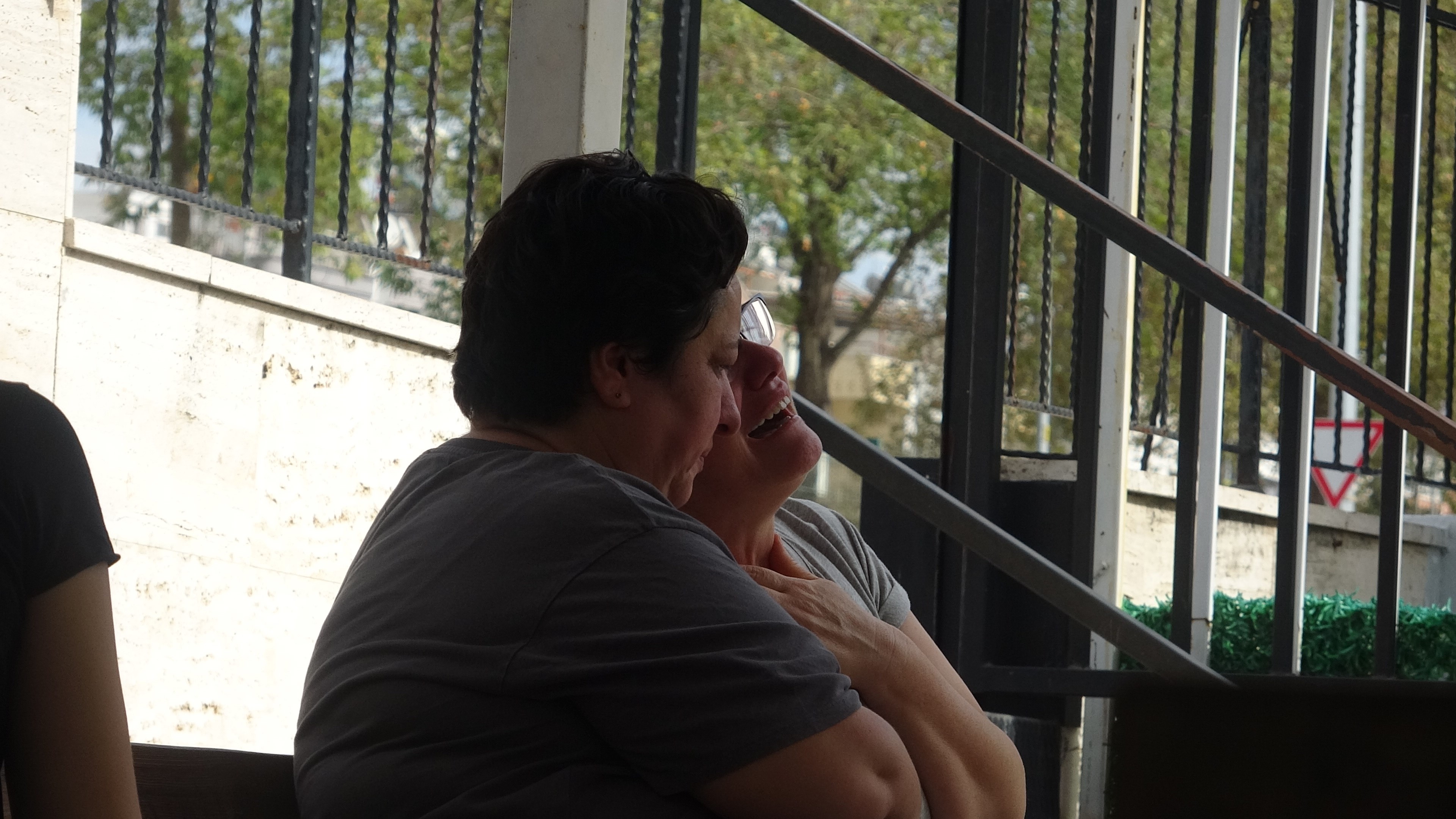 Sabah Saatlerinde Korkunç Manzara Parkta Ölü Bulunan Gencin Annesi Gözyaşlarına Boğuldu (5)