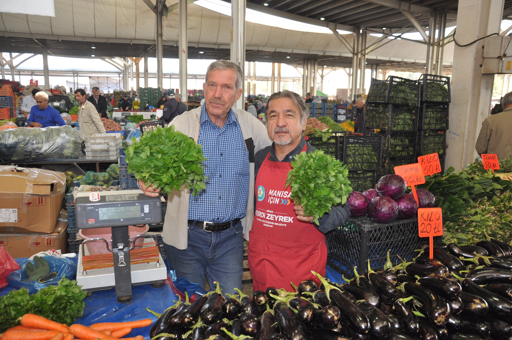 Salihli Çarşamba Pazarı (2)-1