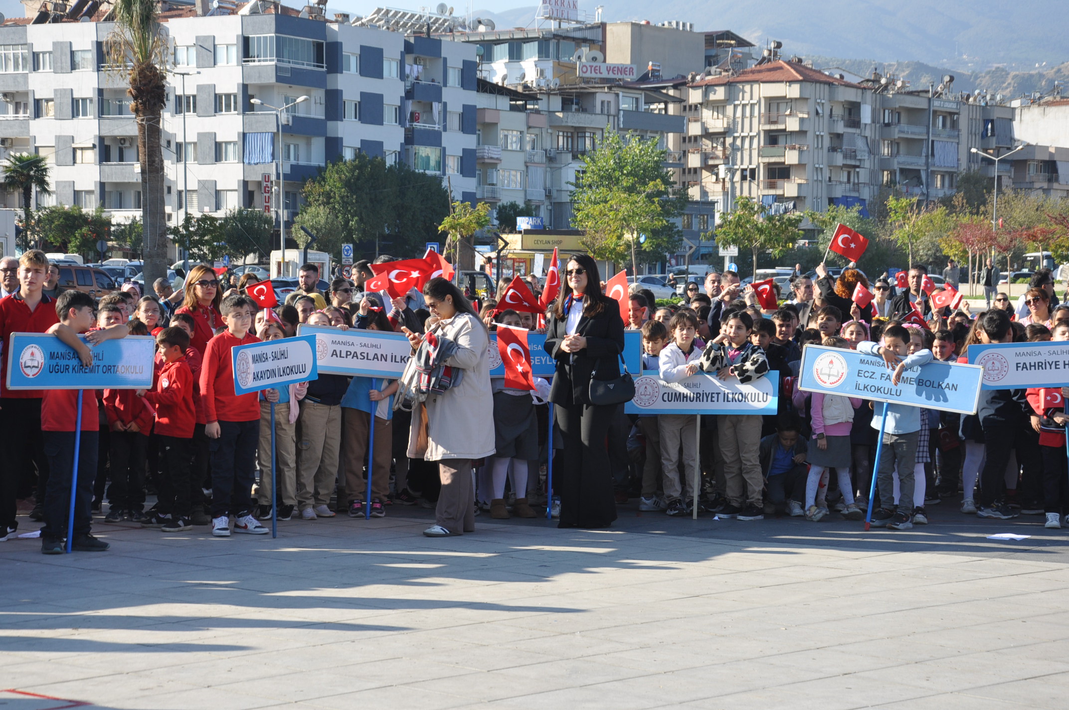 Salihli Cumhuriyet (11)