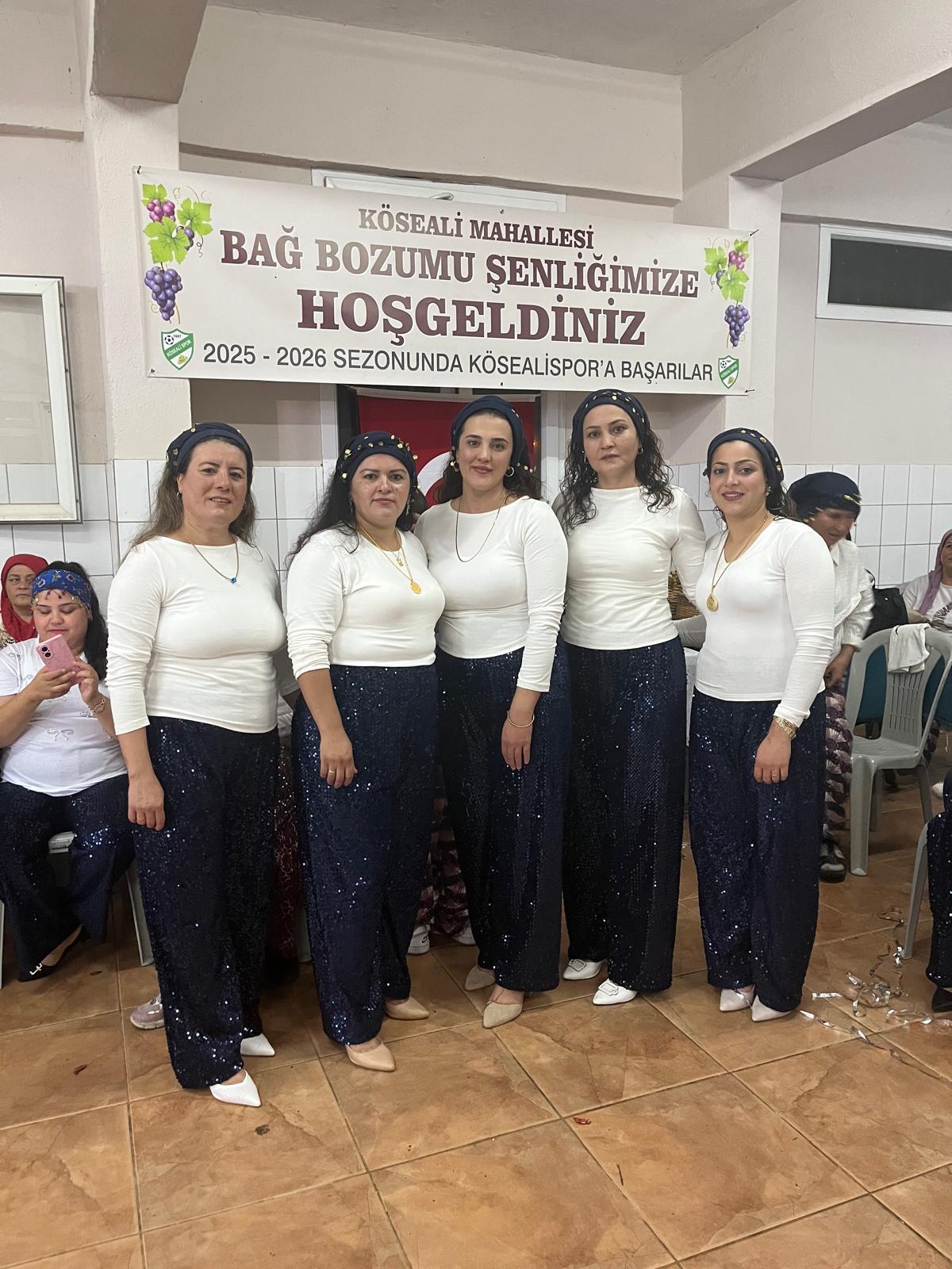 Salihli Koseali Mahallesinde Bagbozumu Senligi (20)