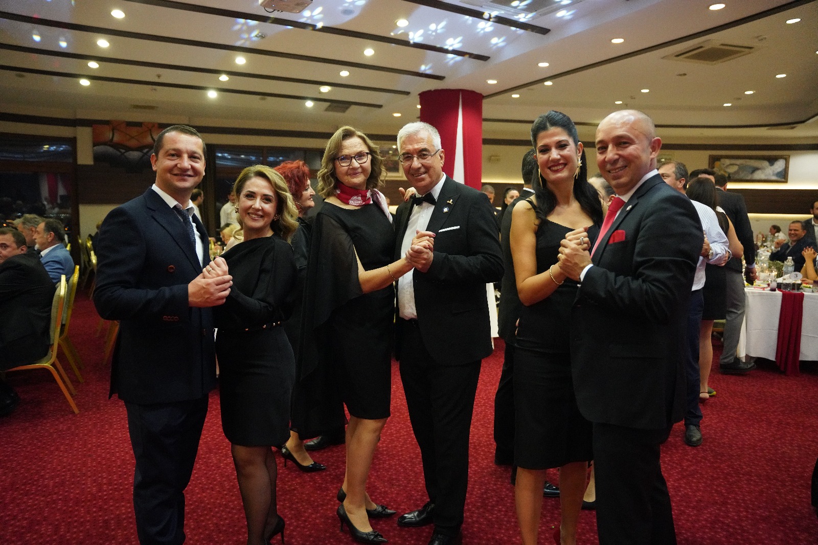 Salihli Rotary Kulübü’nden Cumhuriyet Balosu (3)