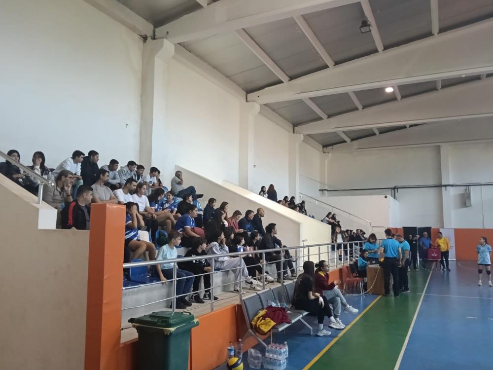 Sarigol Akademi Spor Kulubu Kucuk Kizlar Ligine Maglubiyetle Basladi (3)